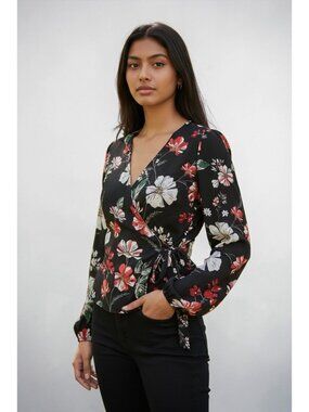 NWT Express Black Floral Print Kimono Sleeve Surplice Wrap Top XS Womens